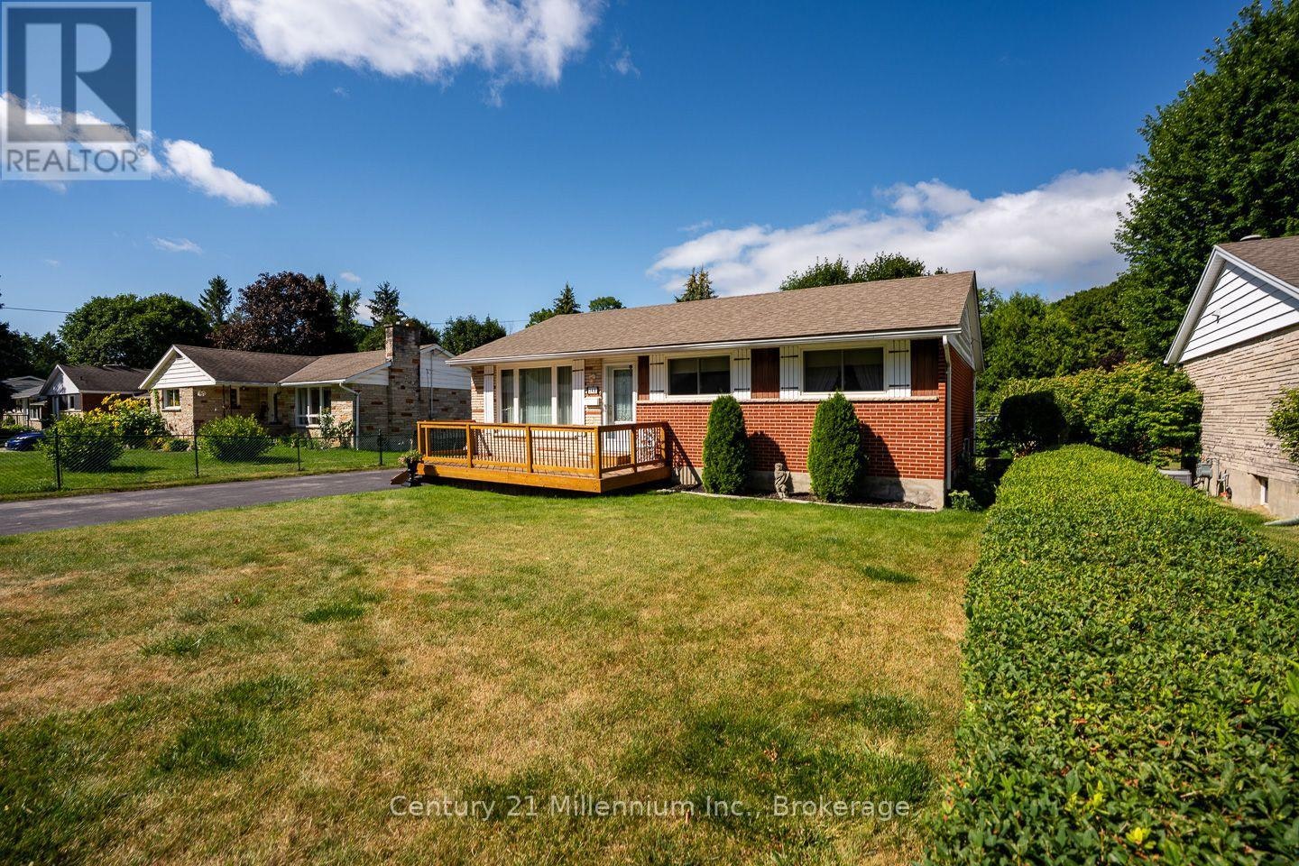 148 7th Avenue E, Owen Sound, ON, N4K 2W7