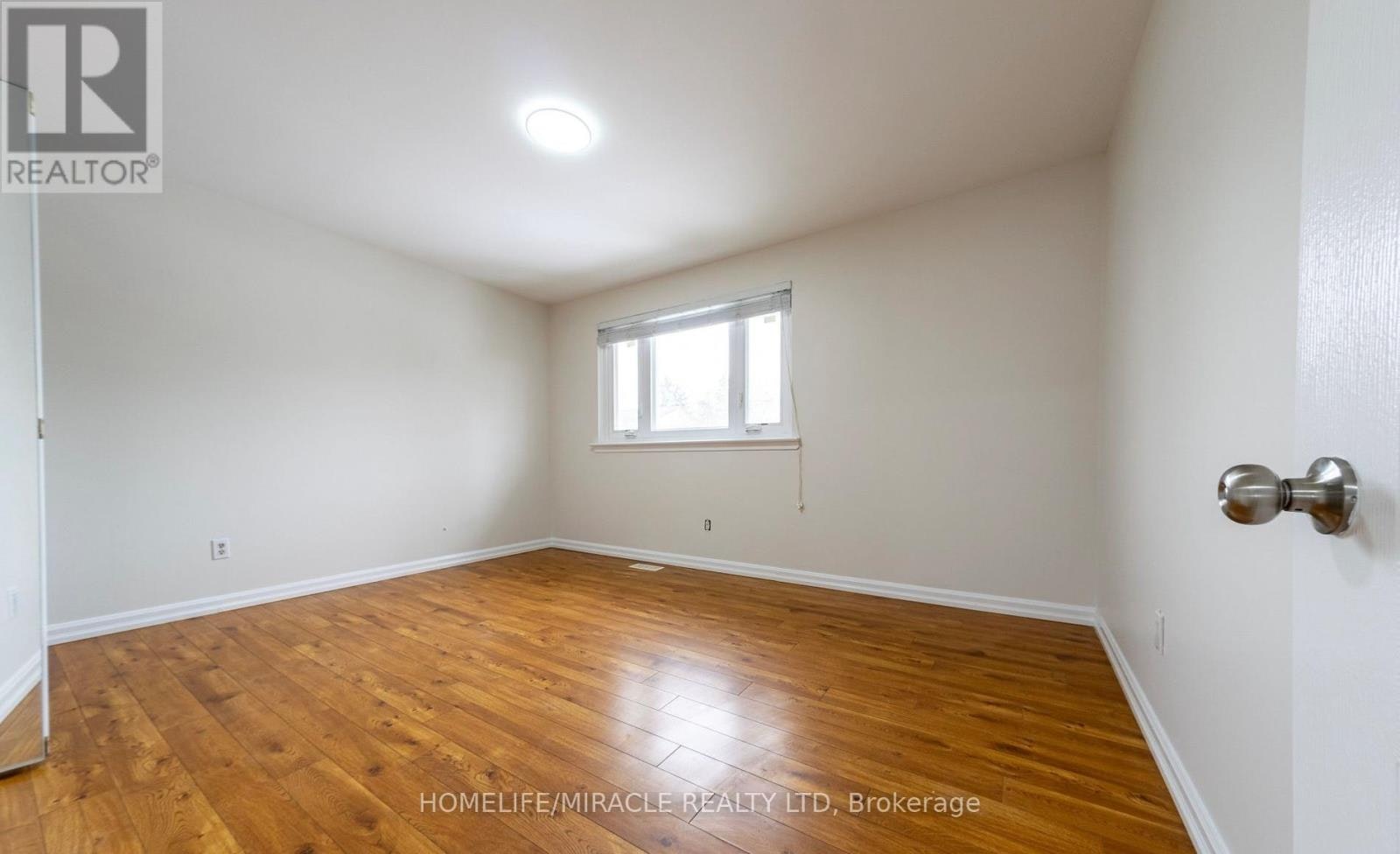 60 Centre Street, Brampton, ON, L6W 2X8 - 10