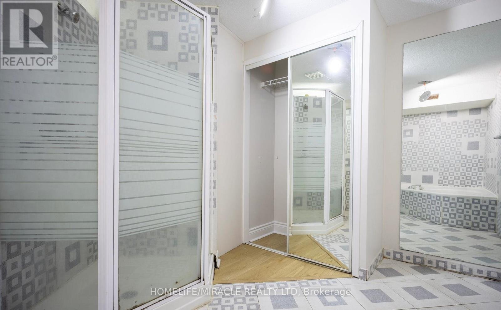60 Centre Street, Brampton, ON, L6W 2X8 - 33