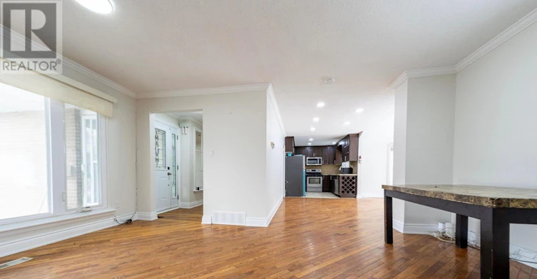 60 Centre Street, Brampton, ON, L6W 2X8 - 6