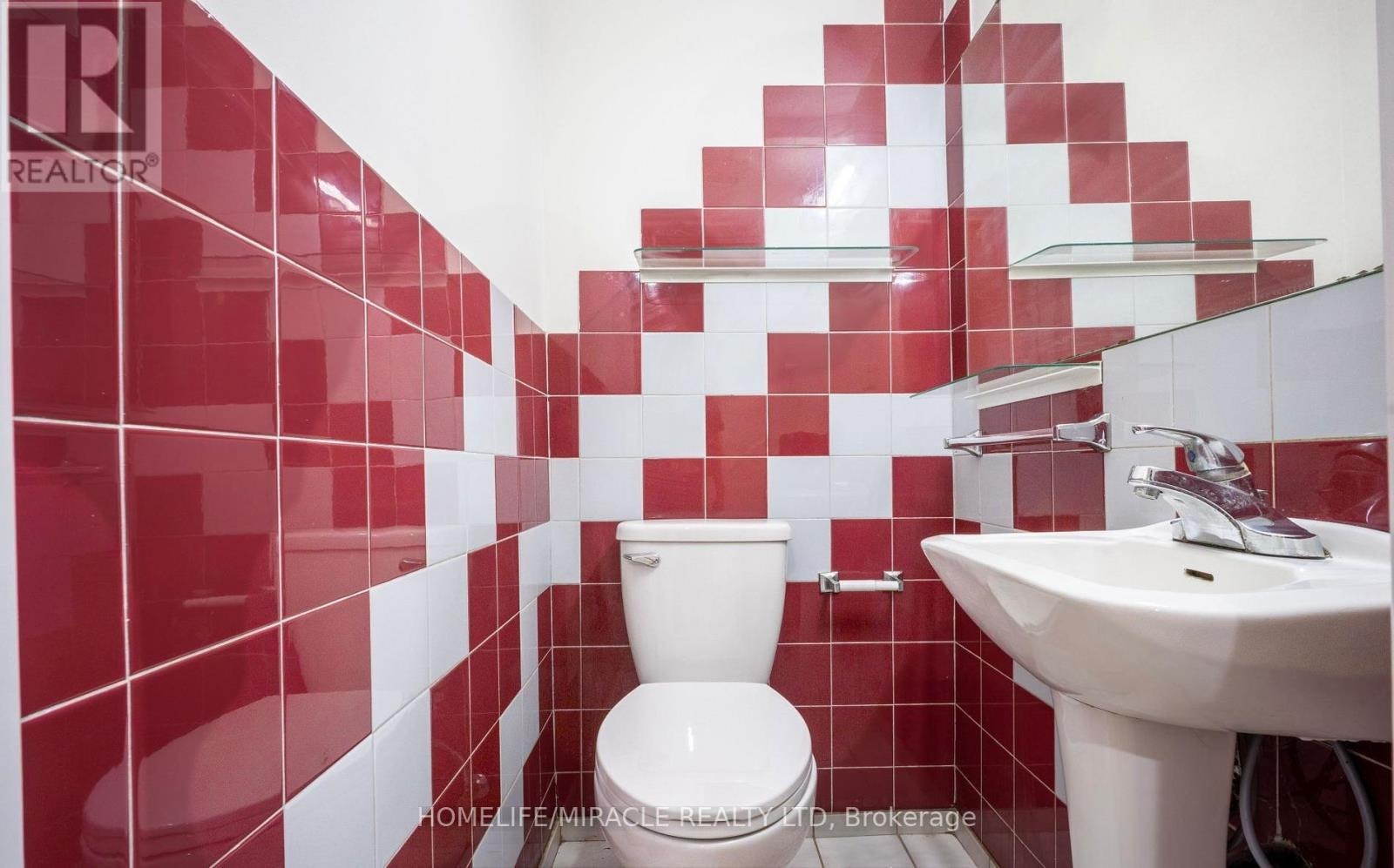 60 Centre Street, Brampton, ON, L6W 2X8 - 30