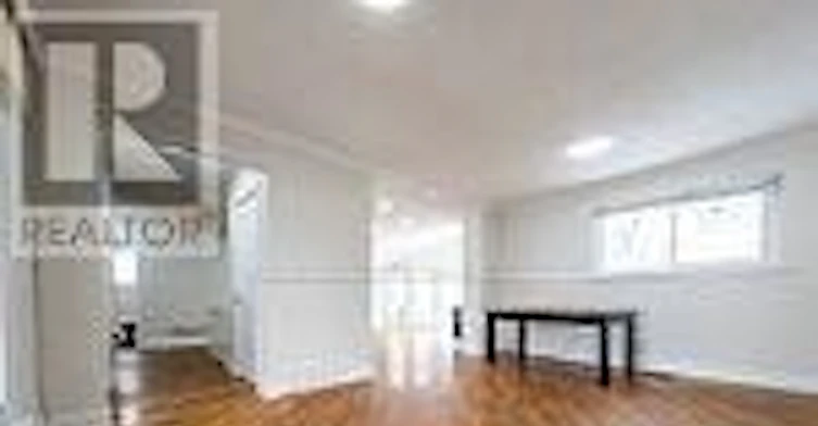 60 Centre Street, Brampton, ON, L6W 2X8 - 4