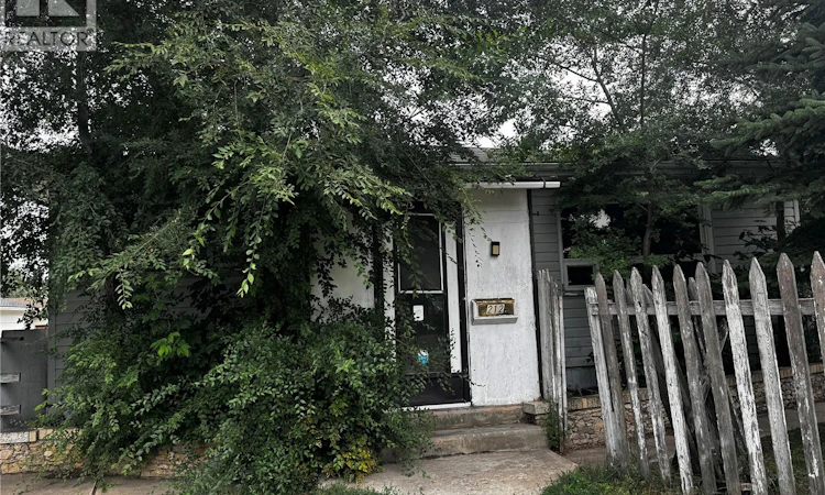 212 T Avenue N
