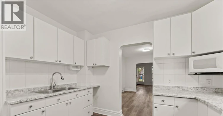 1215 Lincoln Road, Windsor, ON, N8Y 2H9 - 11