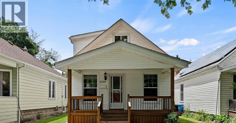 1215 Lincoln Road, Windsor, ON, N8Y 2H9