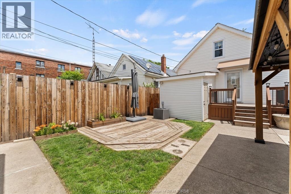 1215 Lincoln Road, Windsor, ON, N8Y 2H9 - 27