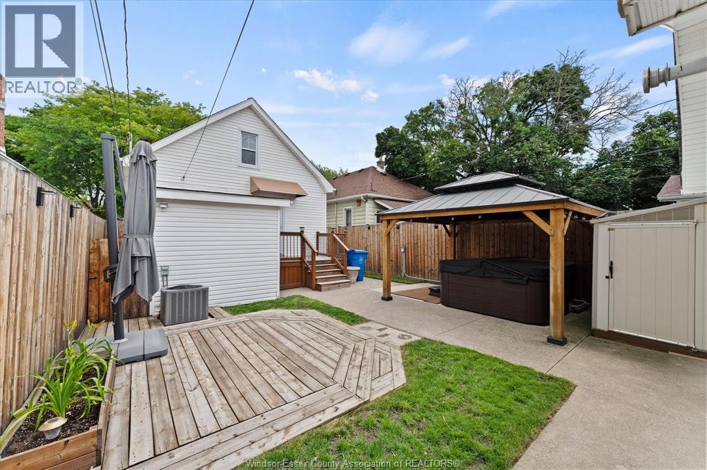 1215 Lincoln Road, Windsor, ON, N8Y 2H9 - 28
