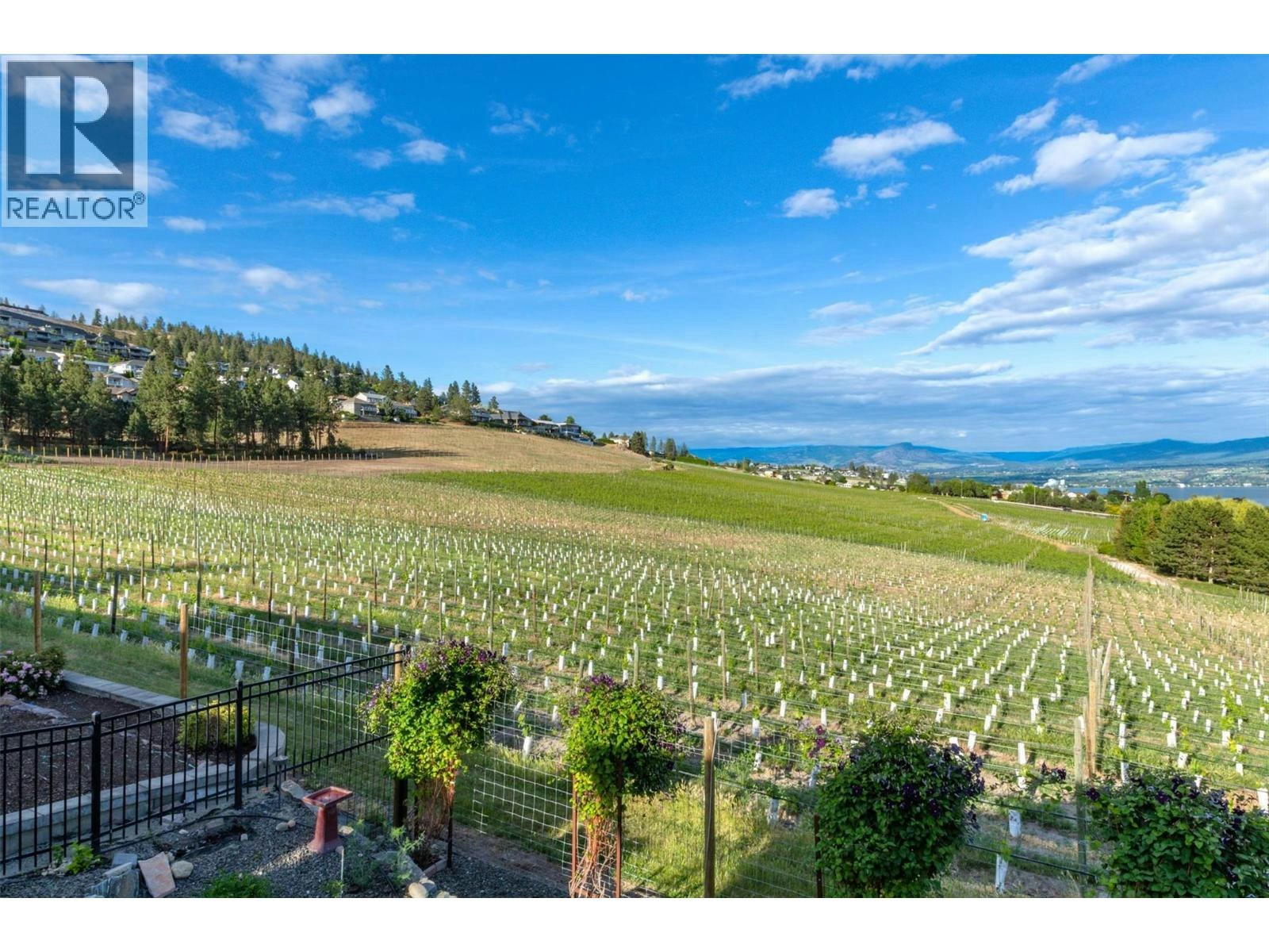 2-3333 Chancellor Place, West Kelowna, BC, V4T 2S9 - 12