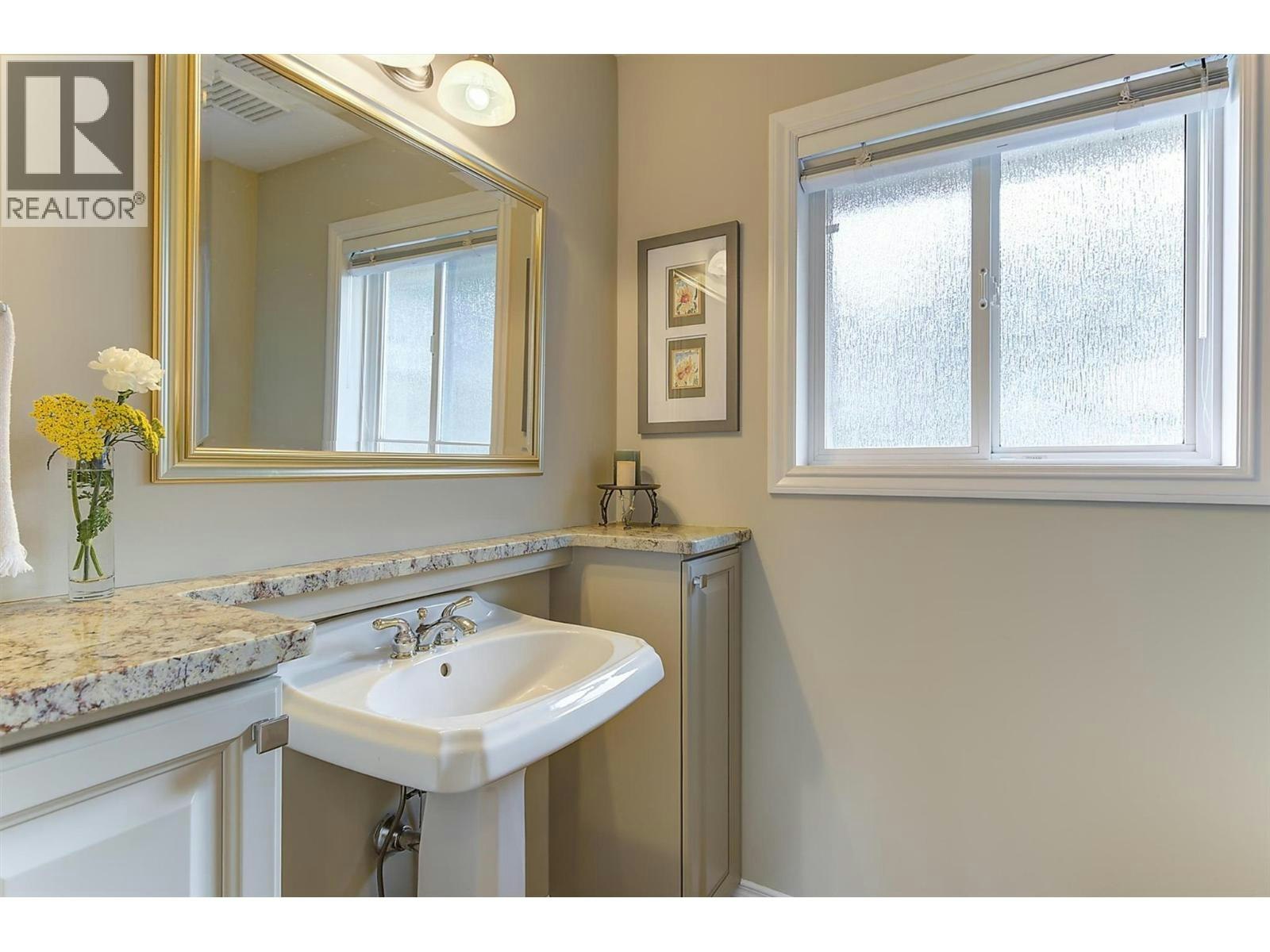 2-3333 Chancellor Place, West Kelowna, BC, V4T 2S9 - 23