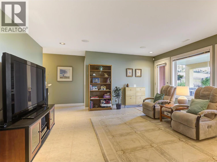 2-3333 Chancellor Place, West Kelowna, BC, V4T 2S9 - 33