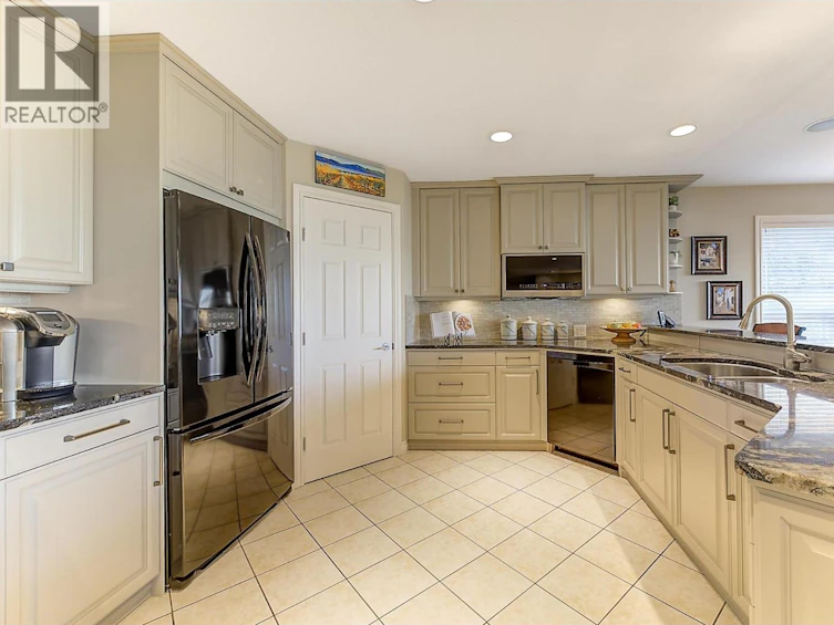 2-3333 Chancellor Place, West Kelowna, BC, V4T 2S9 - 15