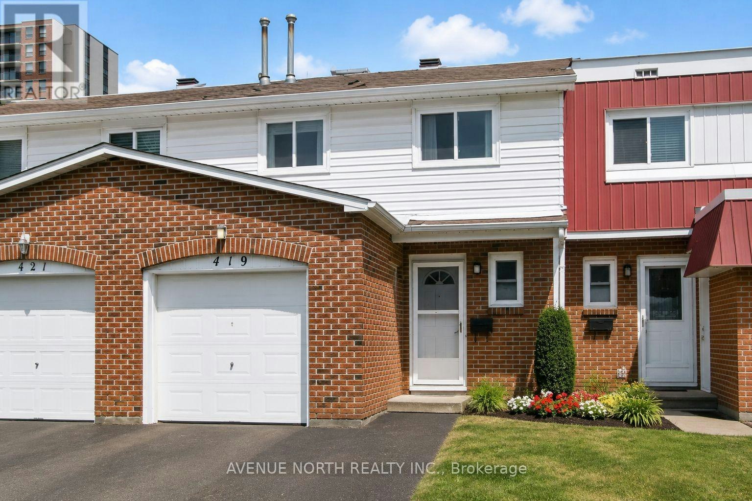 40-419 Armonia Private, Ottawa, ON, K1K 3Y2