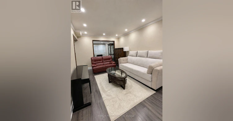 49 Red Robin Way, Toronto, ON, M2R 3K6 - 3