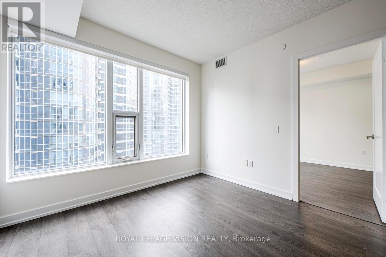2207-10 York Street, Toronto, ON, M5J 2Z2 - 18