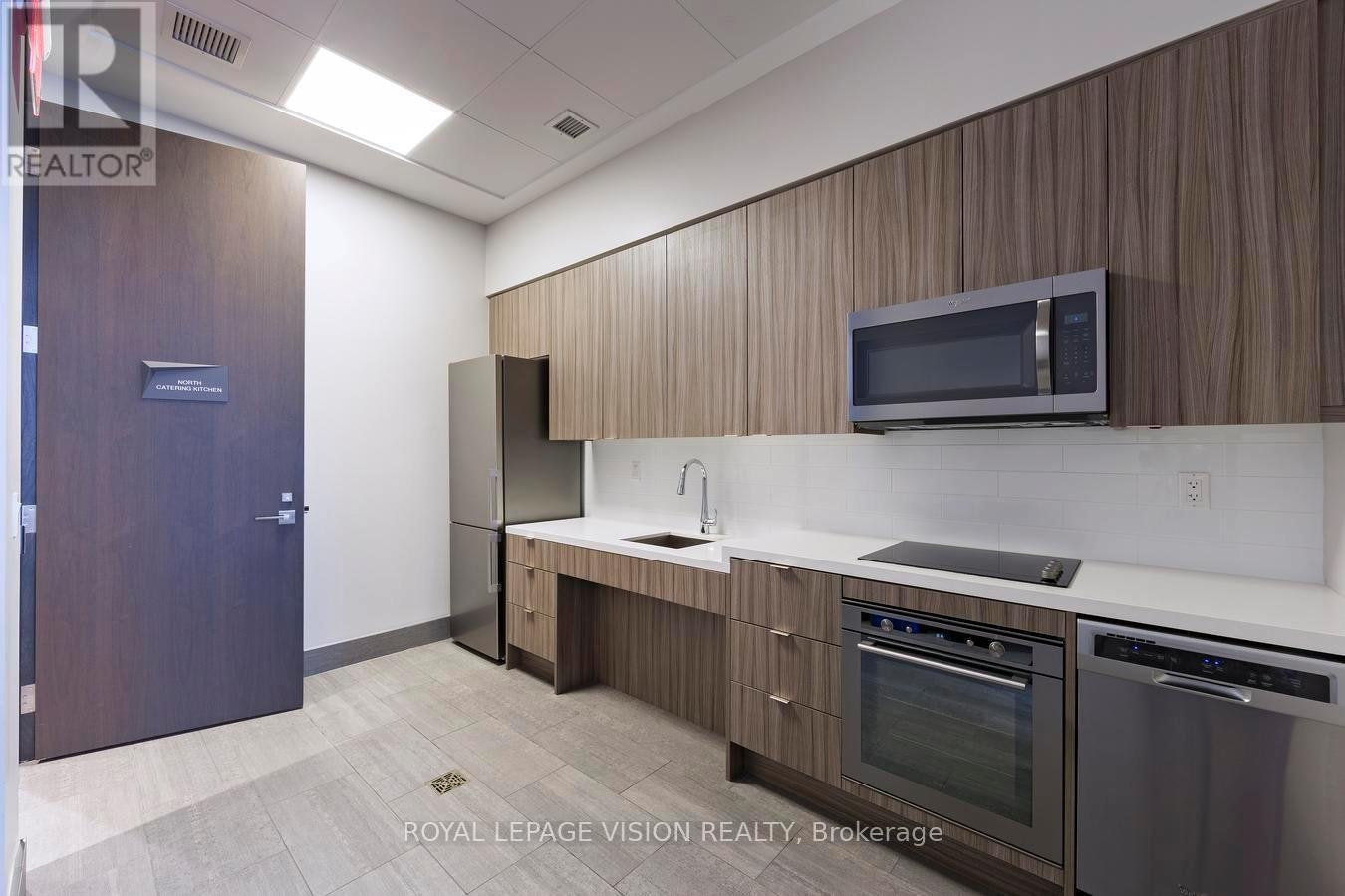 2207-10 York Street, Toronto, ON, M5J 2Z2 - 43