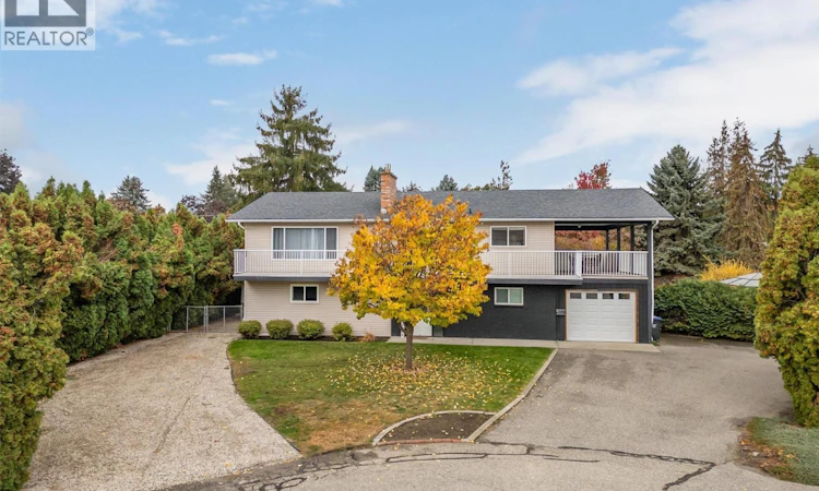 790 Torrs Court