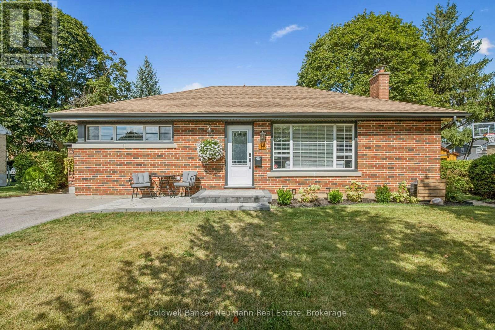 11 Western Avenue, Guelph, ON, N1H 6A5
