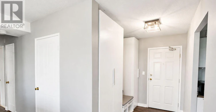 405-18 Holborn Court, Kitchener, ON, N2A 4A1 - 4