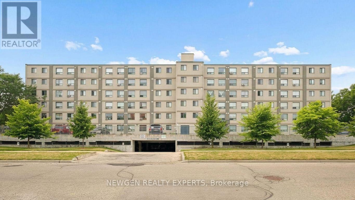 405-18 Holborn Court, Kitchener, ON, N2A 4A1 - 2