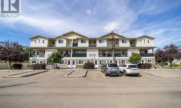 316-1225 Empress Street