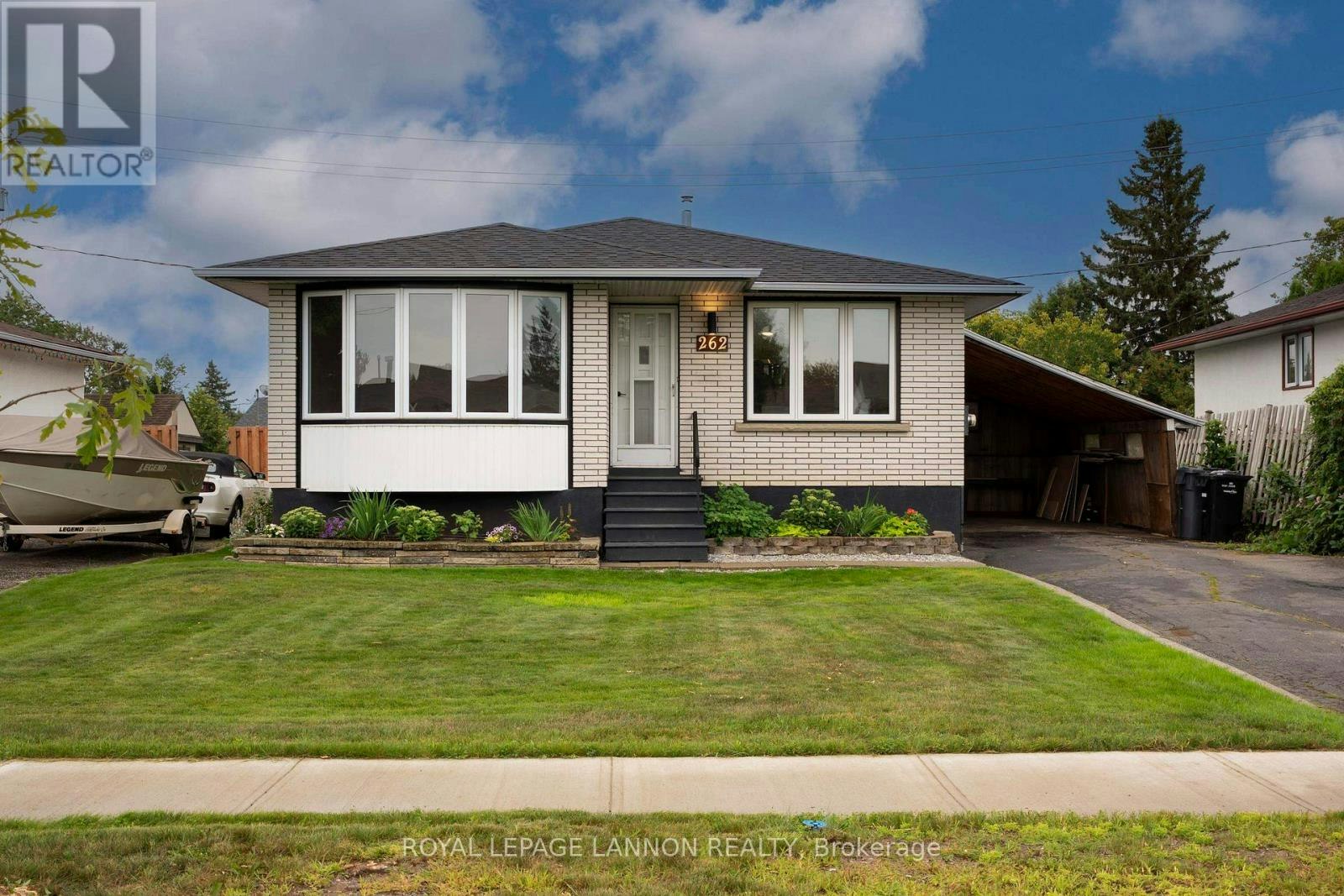 262 Sheridan Crescent, Thunder Bay, ON, P7C 5M4
