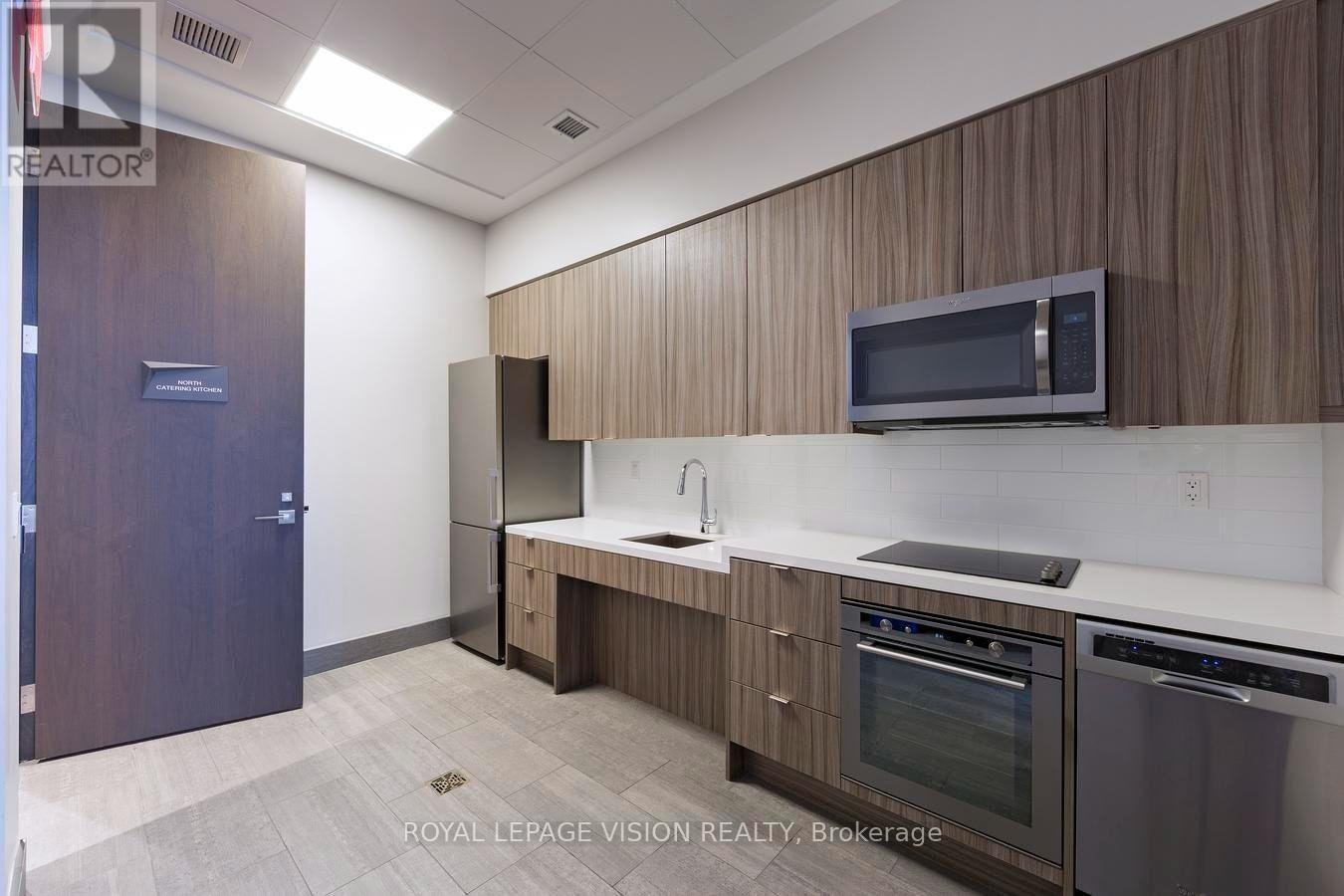 4707-10 York Street, Toronto, ON, M5J 2Z2 - 17