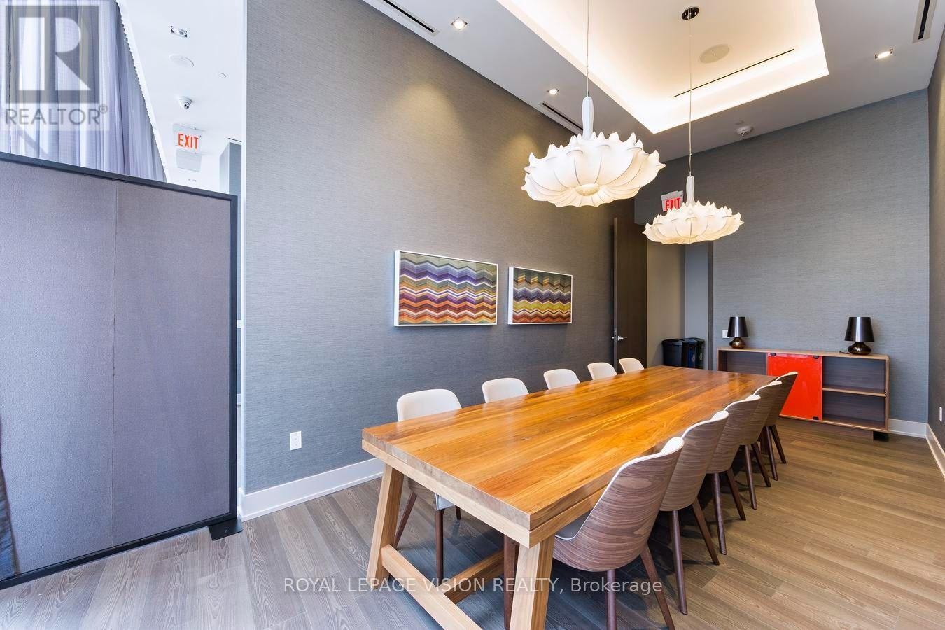 4707-10 York Street, Toronto, ON, M5J 2Z2 - 18