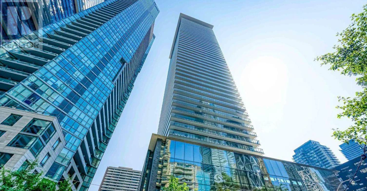 1008-33 Charles Street E, Toronto, ON, M4Y 0A2