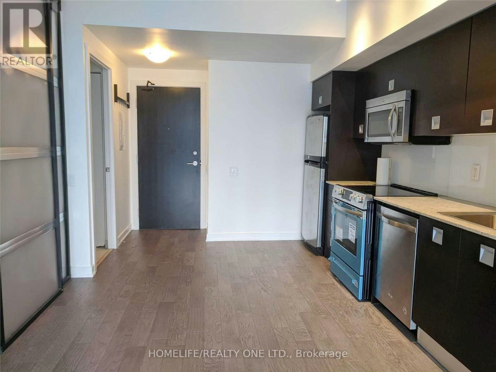 1008-33 Charles Street E, Toronto, ON, M4Y 0A2 - 4