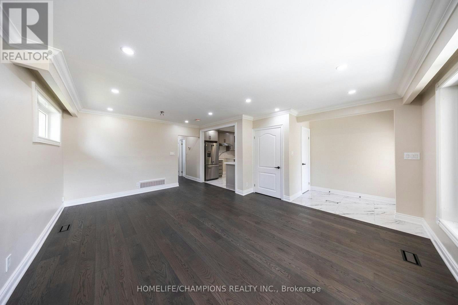 1083 Birchmount Road, Toronto, ON, M1K 1S6 - 9