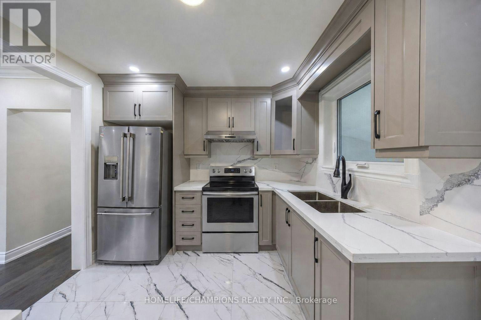 1083 Birchmount Road, Toronto, ON, M1K 1S6 - 4