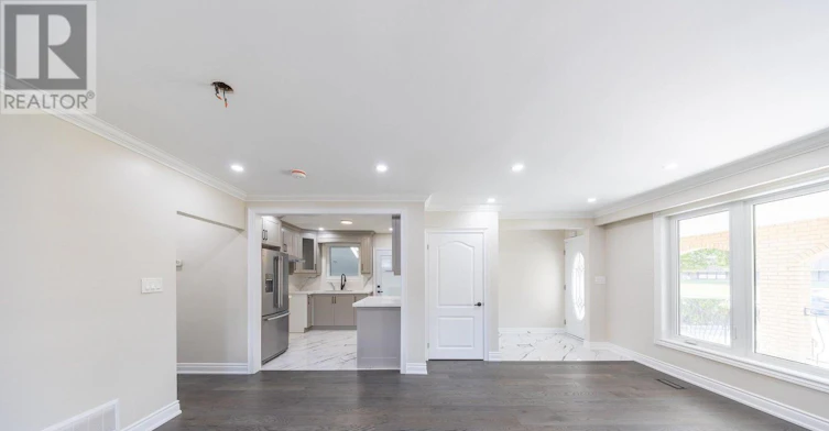 1083 Birchmount Road, Toronto, ON, M1K 1S6 - 6