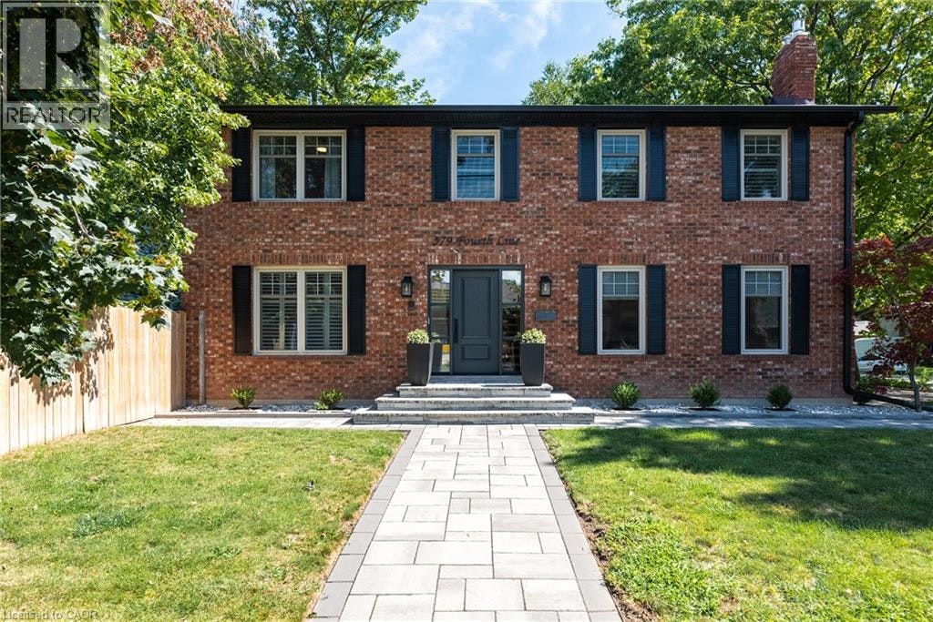 579 Fourth Line, Oakville, ON, L6L 5B1
