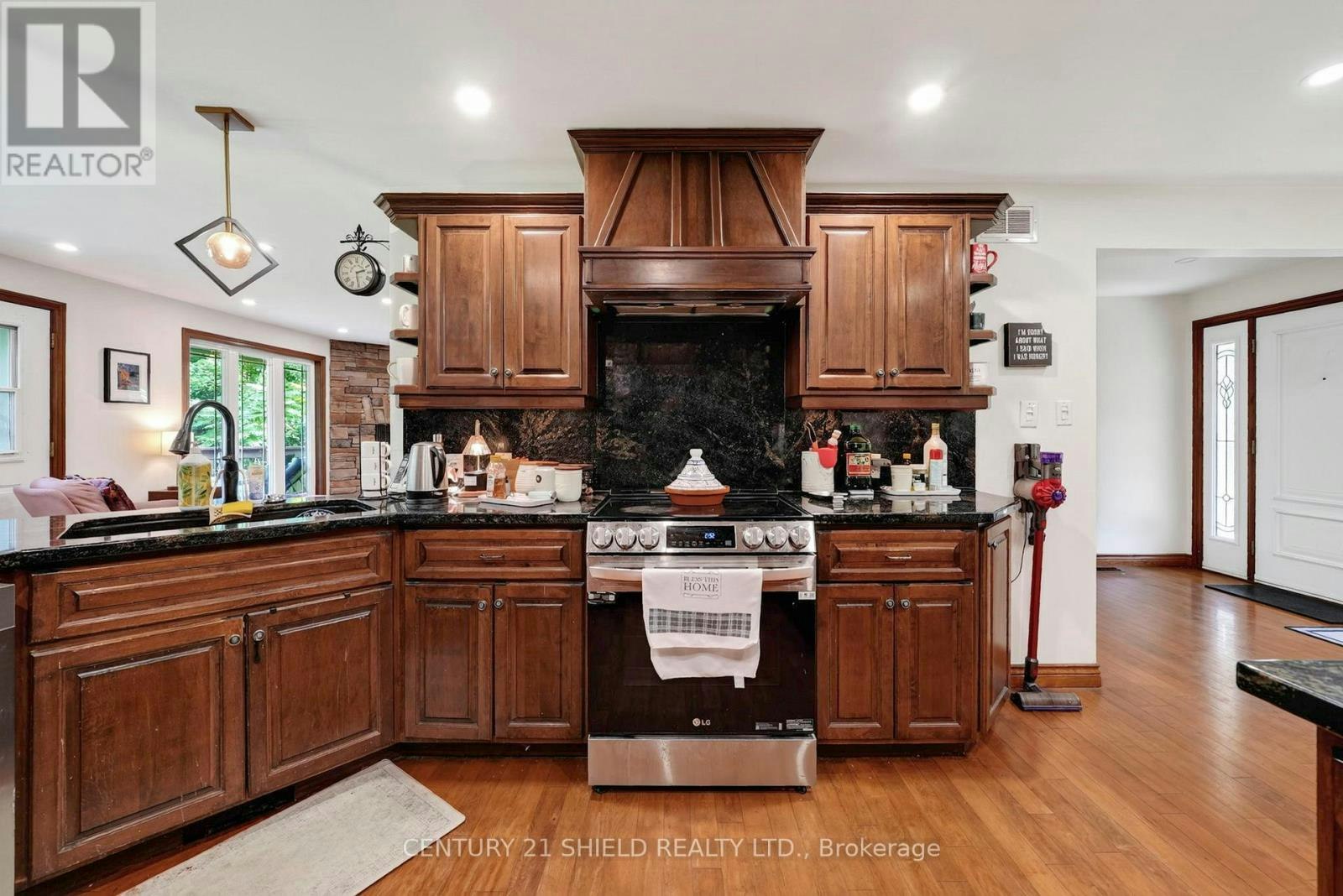 16906 Beaver Dam Drive, South Stormont, ON, K0C 1P0 - 24