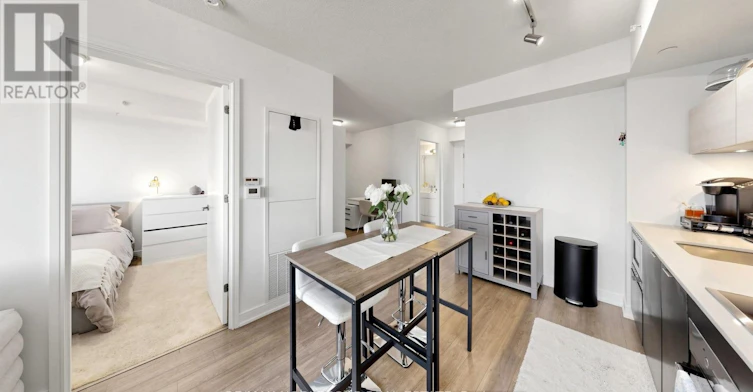 2010-20 Thomas Riley Road, Toronto, ON, M9B 1B5 - 11