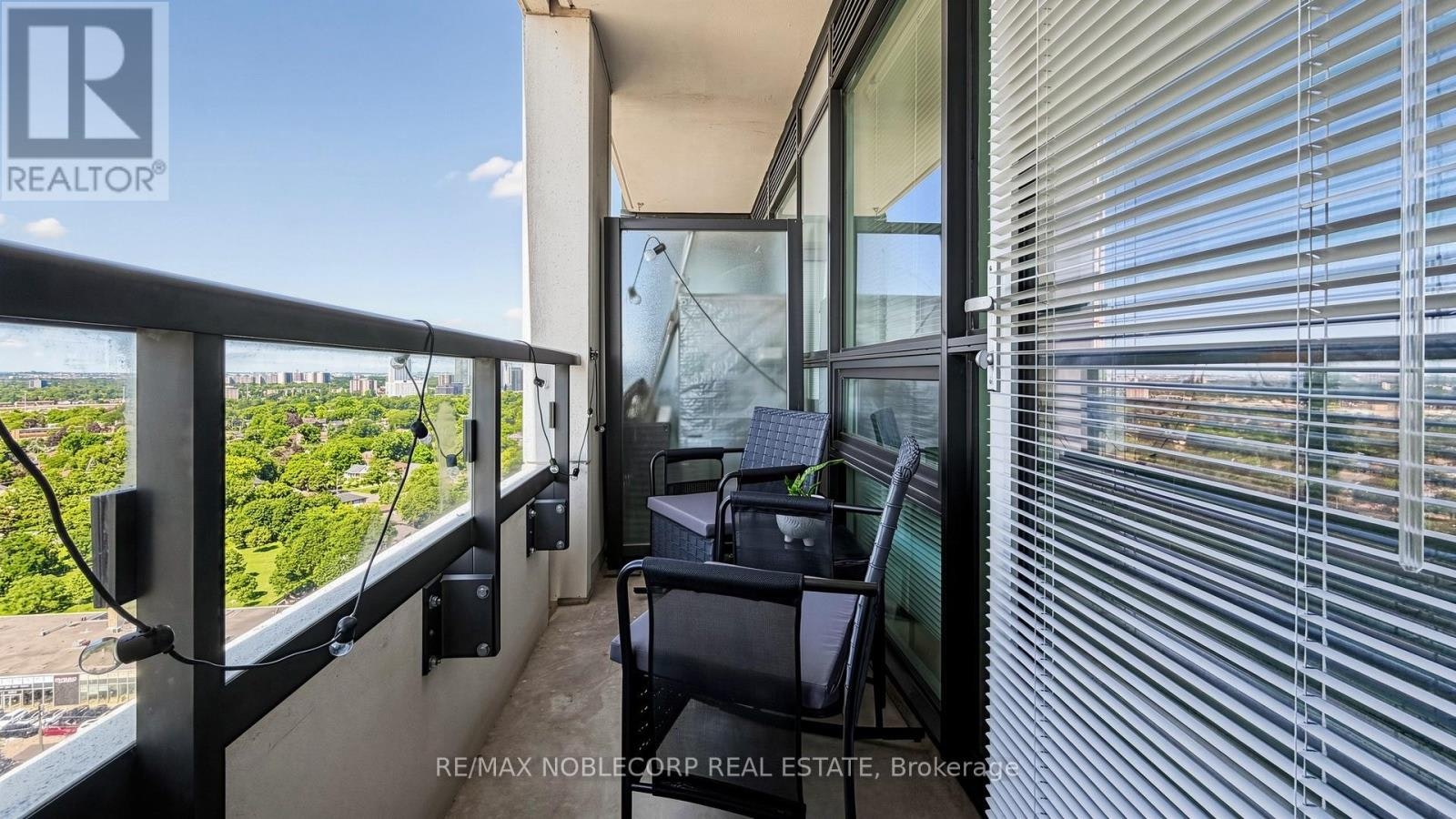 2010-20 Thomas Riley Road, Toronto, ON, M9B 1B5 - 24
