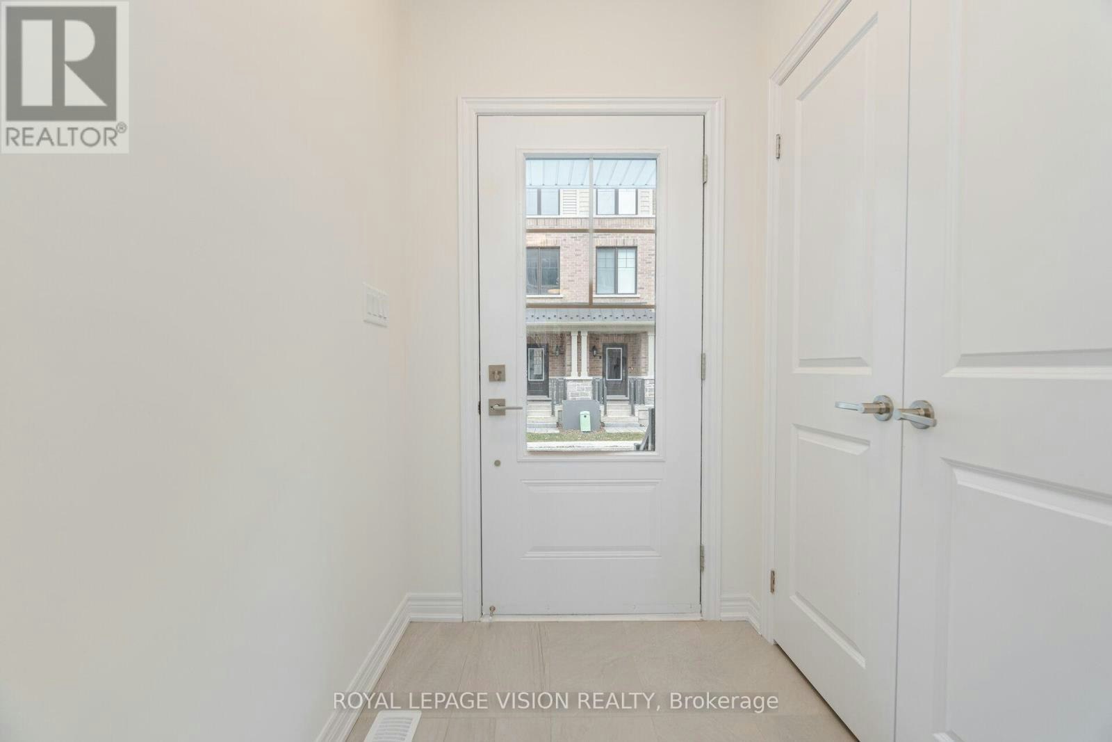 61 Folcroft Street, Brampton, ON, L6Y 6L3 - 3