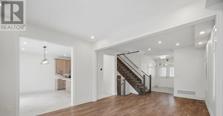 426 Black Drive, Milton, ON, L9T 6S1 - 9