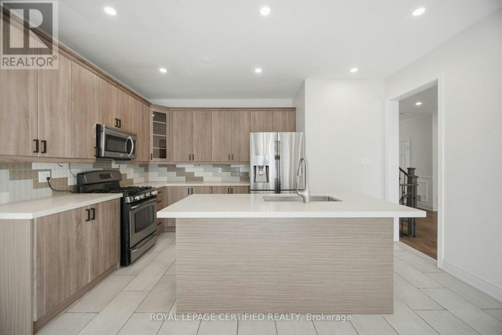 426 Black Drive, Milton, ON, L9T 6S1 - 13