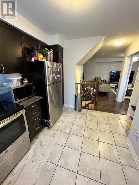145-504 Goldenrod Lane, Kitchener, ON, N2R 0L7 - 12