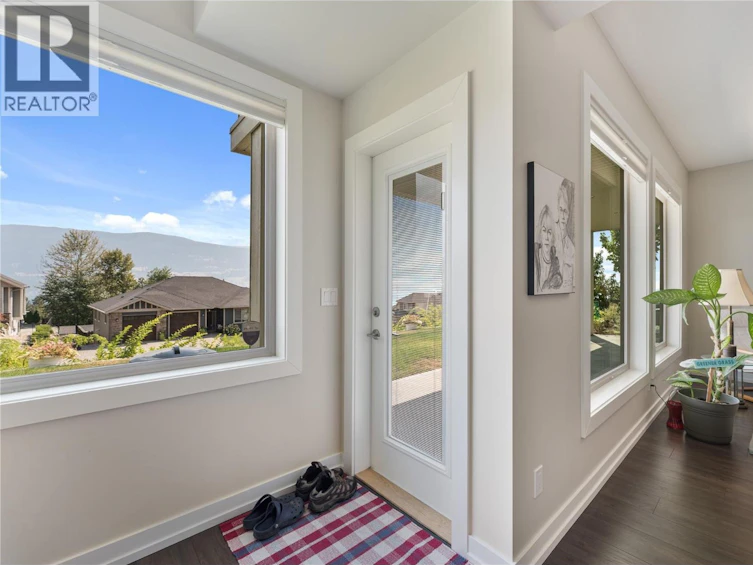 13464 Lake Hill Drive, Lake Country, BC, V4V 2S7 - 12