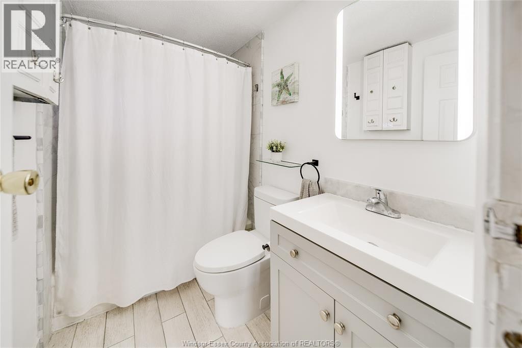 1045 Reedmere Road, Windsor, ON, N8S 2L9 - 18