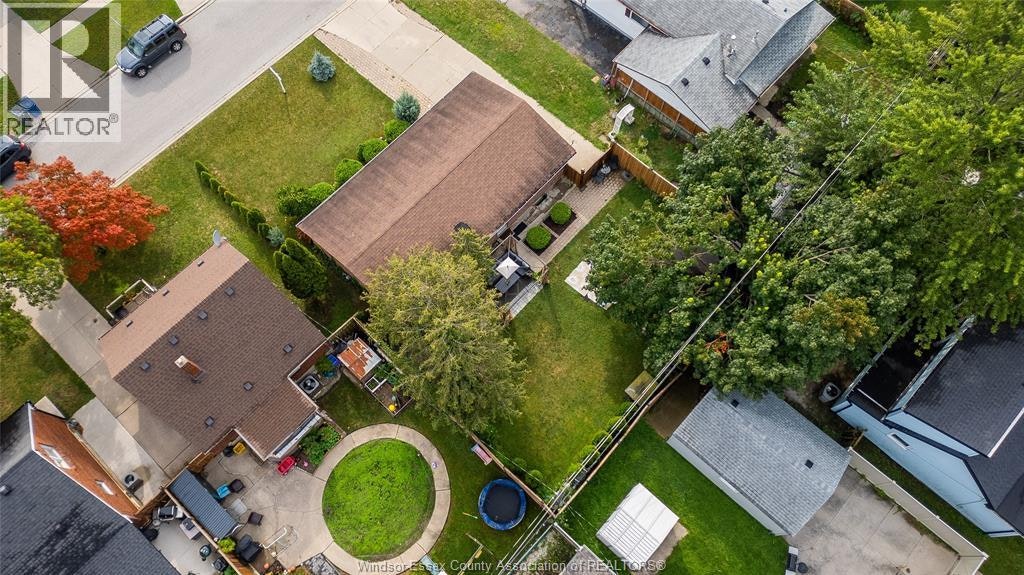 1045 Reedmere Road, Windsor, ON, N8S 2L9 - 38