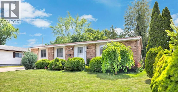 1045 Reedmere Road, Windsor, ON, N8S 2L9 - 2