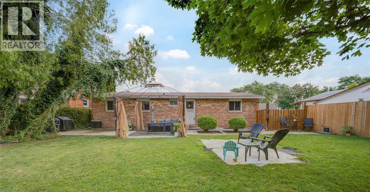 1045 Reedmere Road, Windsor, ON, N8S 2L9 - 30