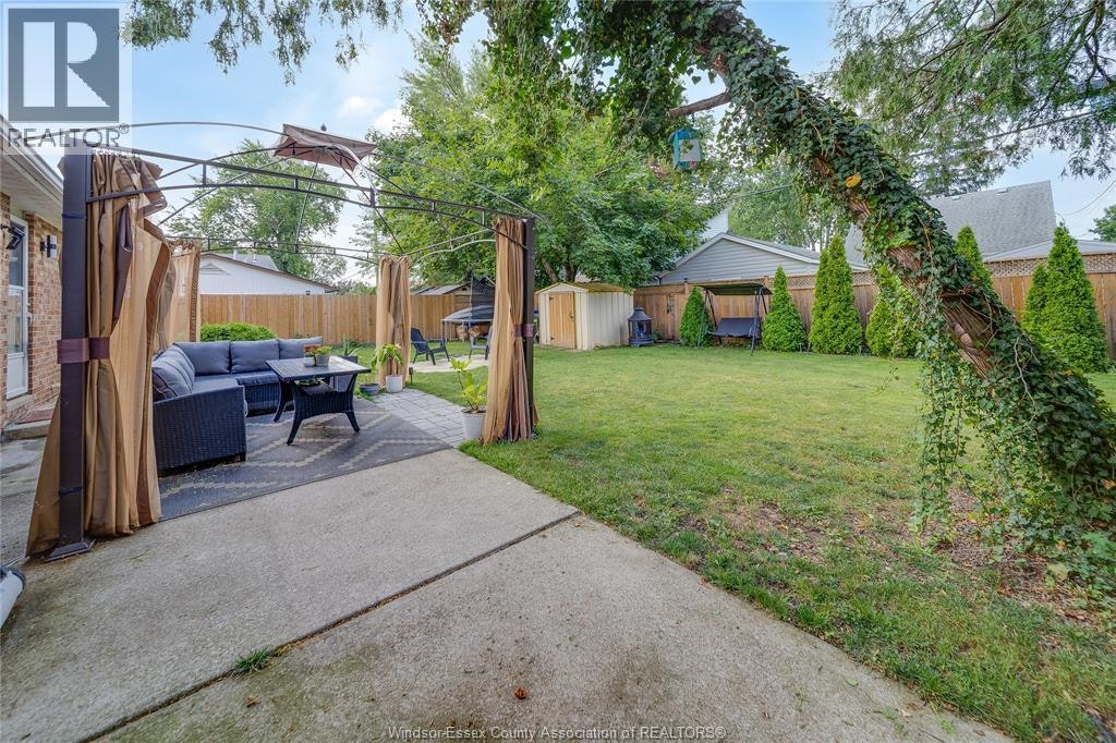 1045 Reedmere Road, Windsor, ON, N8S 2L9 - 28