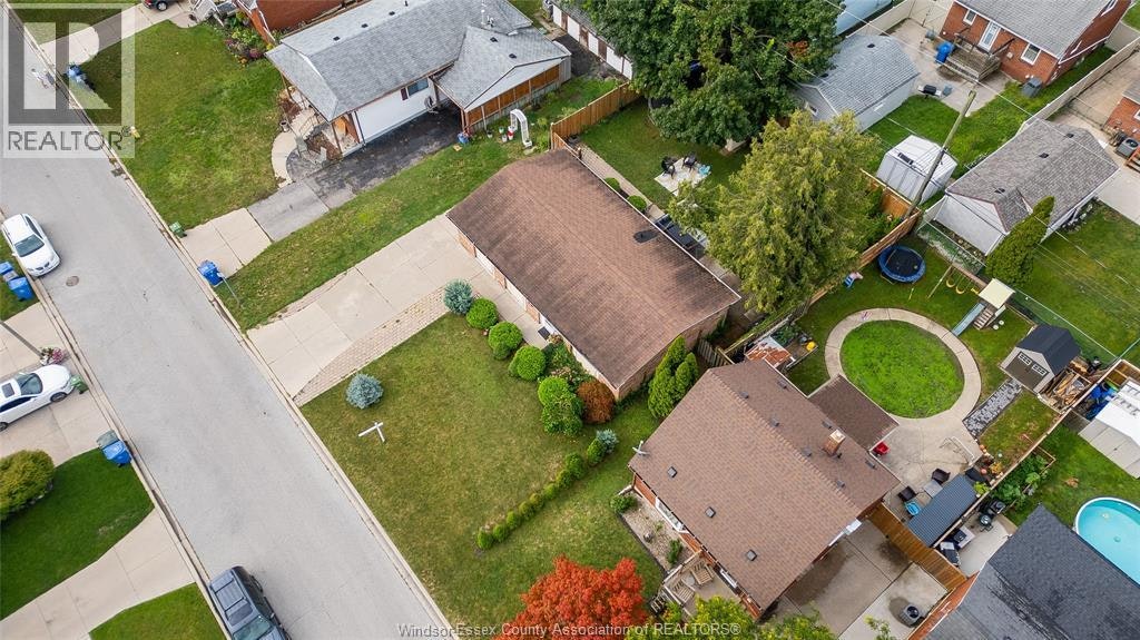 1045 Reedmere Road, Windsor, ON, N8S 2L9 - 34