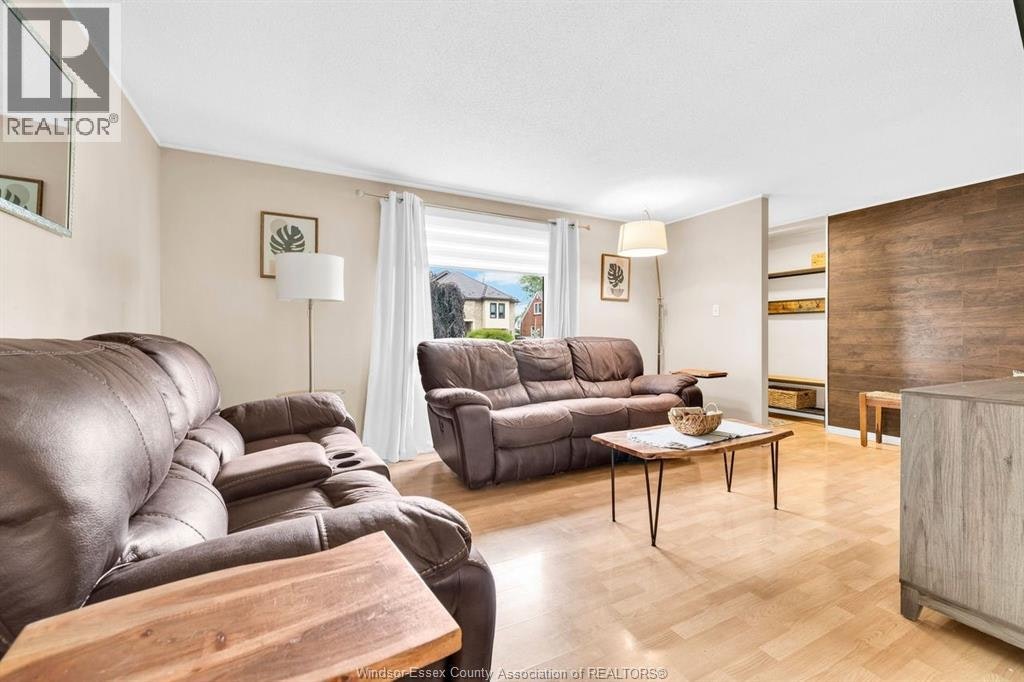 1045 Reedmere Road, Windsor, ON, N8S 2L9 - 5