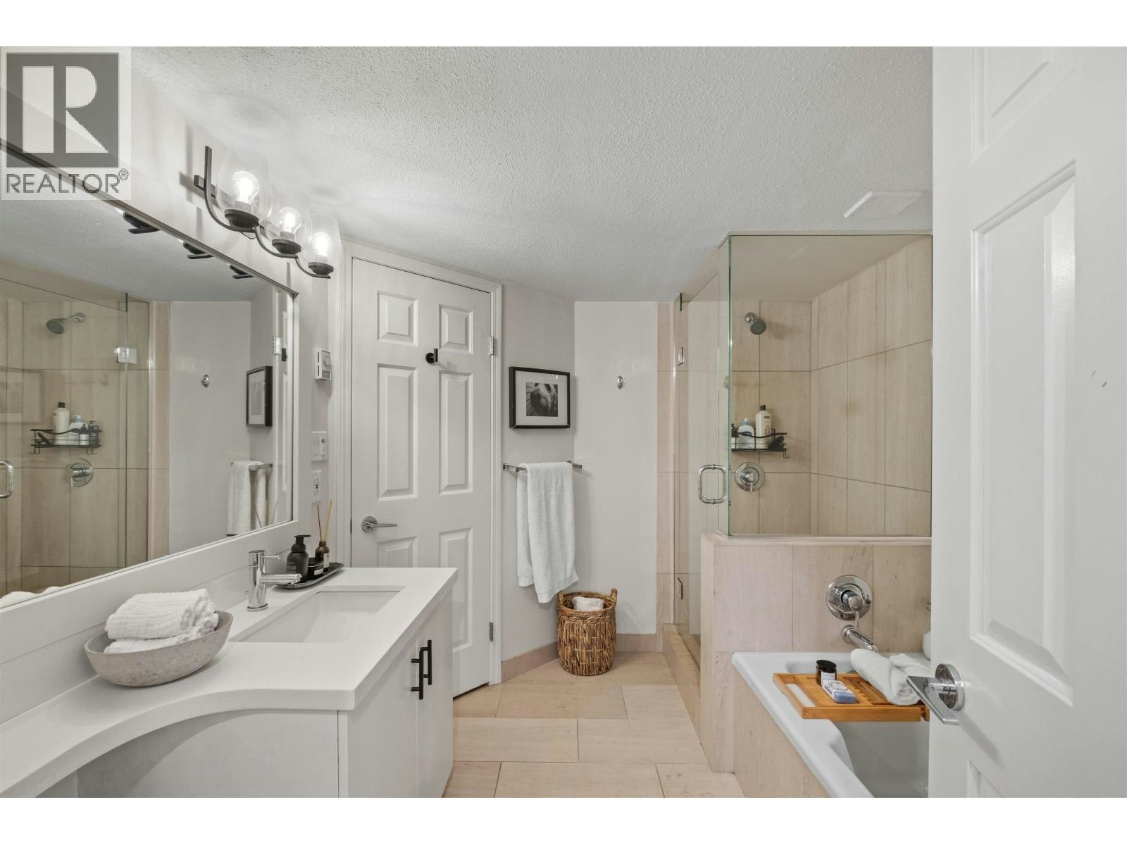 102-123 E 6th Street, North Vancouver, BC, V7L 1N9 - 15