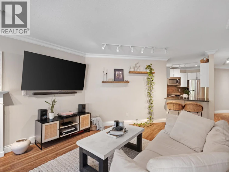 102-123 E 6th Street, North Vancouver, BC, V7L 1N9 - 9